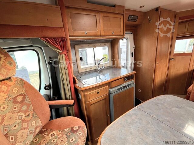 Camper semintegrato RAPIDO 707 F  - Festbett -  - Solar - AHK -