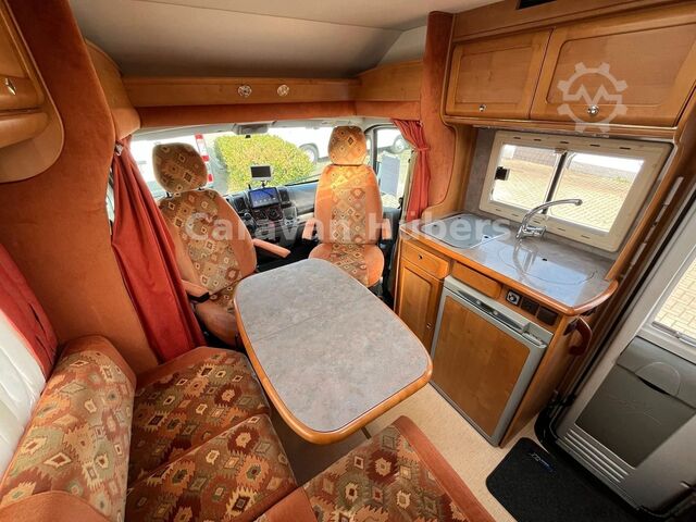 Camper semintegrato RAPIDO 707 F  - Festbett -  - Solar - AHK -