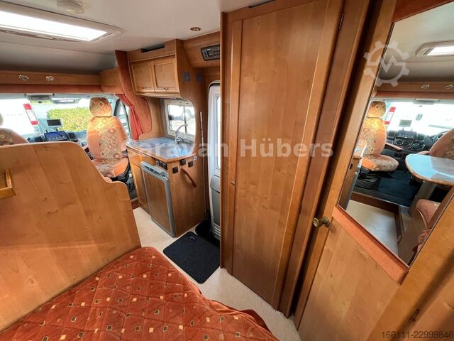 Camper semintegrato RAPIDO 707 F  - Festbett -  - Solar - AHK -