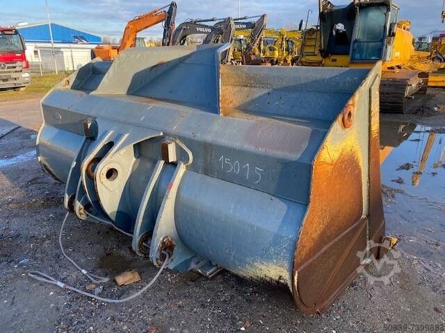 Liebherr (1884) L 586 ковш / ковш Liebherr (1884) L 586 Schaufel / bucket