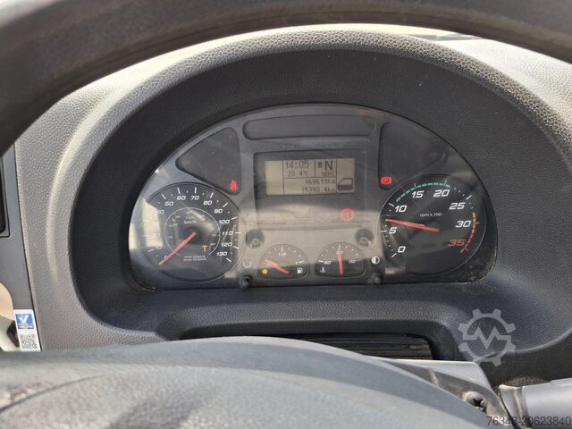 Tovornjak z dvižno ploščadjo IVECO EUROCARGO ML 120EL19 - E6 - NACELLE 15 M