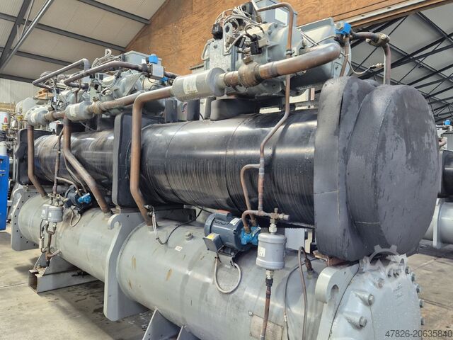 Chiller Carrier 30 HXC 265