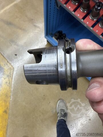 CNC sústružnícke a frézovacie centrum MAZAK INTEGREX 200 Y