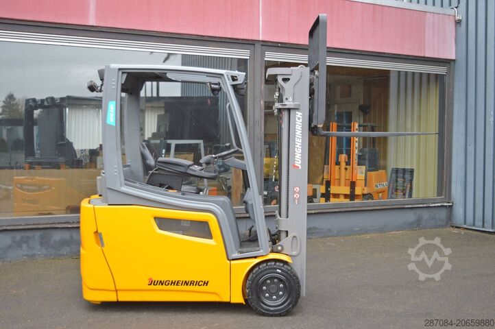 Gaffeltruck Jungheinrich EFG 220