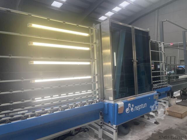 Vertical flat glass washing machine NEPTUN LV TOP 1600
