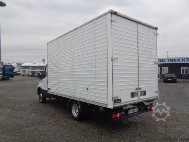 कस्टमाइज़्ड वैन IVECO DAILY 35C14 - 3750