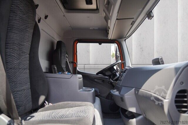 বক্স ভ্যান Mercedes-Benz Atego 816 4x2 Automatik Junge Koffer LBW