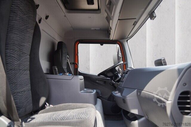 বক্স ভ্যান Mercedes-Benz Atego 816 4x2 Automatik Junge Koffer LBW
