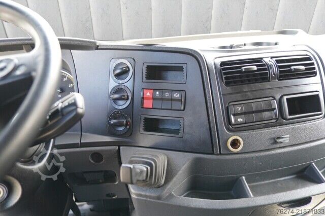 বক্স ভ্যান Mercedes-Benz Atego 816 4x2 Automatik Junge Koffer LBW