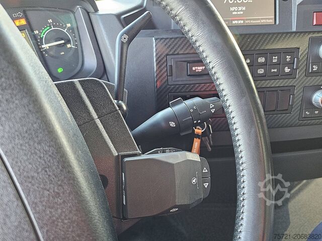 SZM มาตรฐาน RENAULT T 520 HIGH EVO 99TKM NIGHT A/C