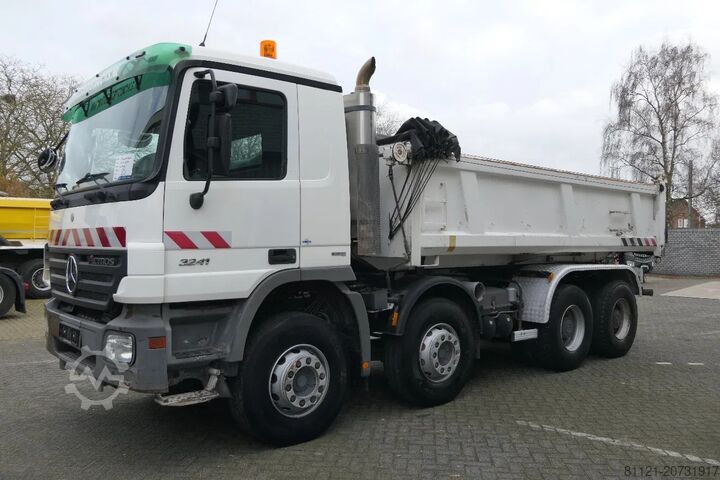 Pašizgāzējs Mercedes-Benz Actros 3241 | 8X4 | Tipper | 501137Km | 2007 |...