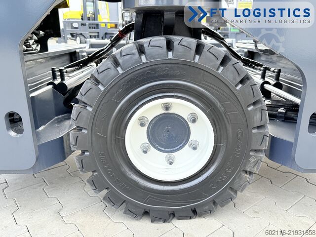 4-suunaline tõstuk Combilift C4000 DIESEL DUPLEX SPREADER BEAM CABIN