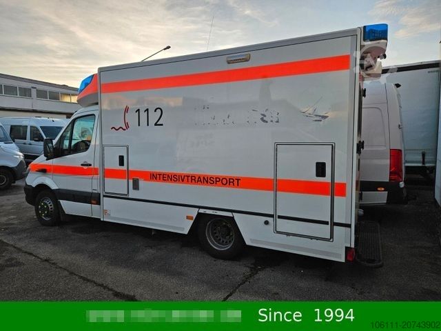 Fire truck MERCEDES-BENZ Sprinter 516 CDI KOFFER RETTUNGSWAGEN T