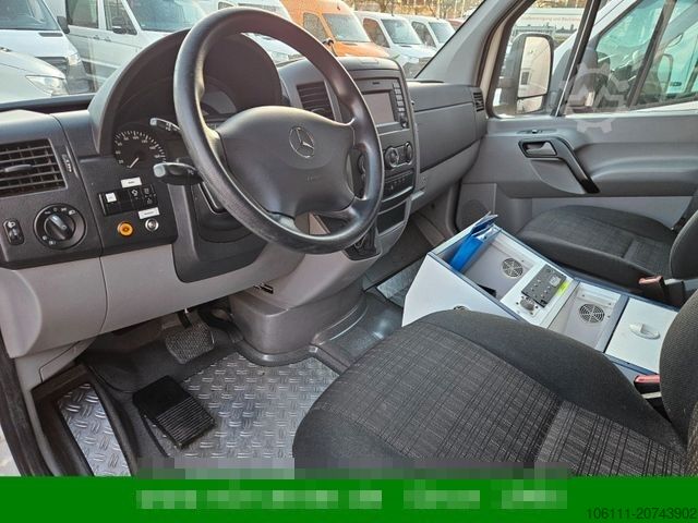 Fire truck MERCEDES-BENZ Sprinter 516 CDI KOFFER RETTUNGSWAGEN T