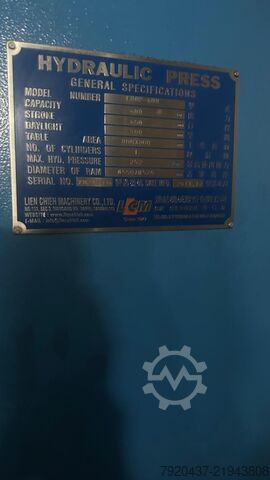 Prensa hidráulica LCM 600T