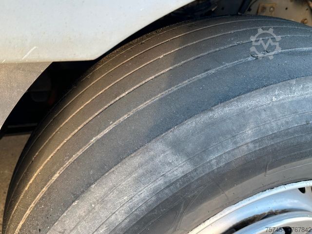 Стандартный седельный тягач DAF XF 105.460 * 2XLIEGE * TEMP *  RETARDER *TÜV NEU