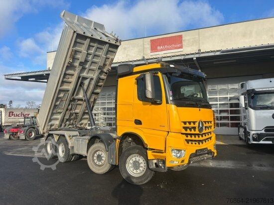 Camion basculante trilateral MERCEDES-BENZ AROCS 4151, 8X4 MEILLER-GESTEINSKIPPER, EURO 6, BORDMATIK, RETARDER, BLATT-BLATT