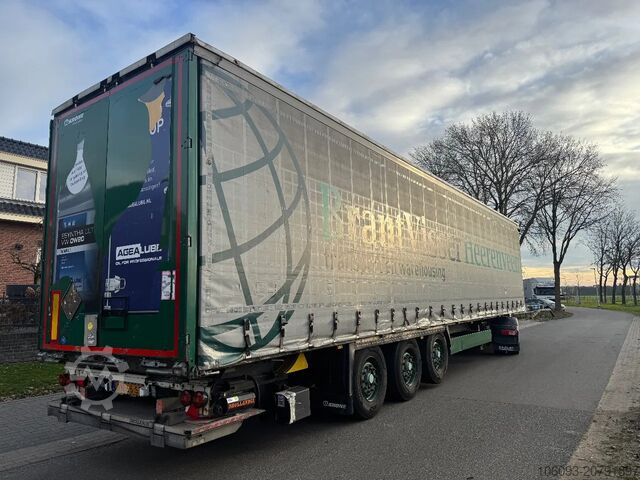 Schiebeplanen Krone 3-ass schuifzeilen oplegger