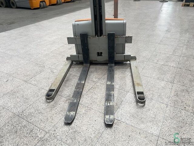 Stacker Jungheinrich EBC 10G-117-156E