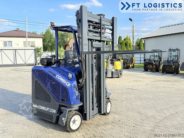 Chariot élévateur multidirectionnel Combilift CB3000 GAS TRIPLEX 5500 POSITIONER