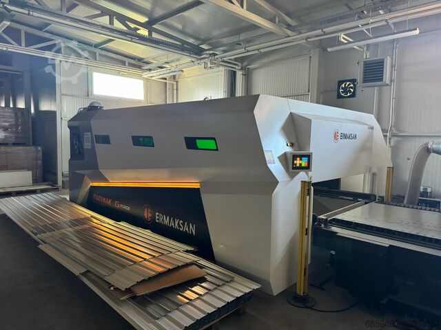 Lazer kesim makinesi Ermak FIBERMAK MOMENTUM