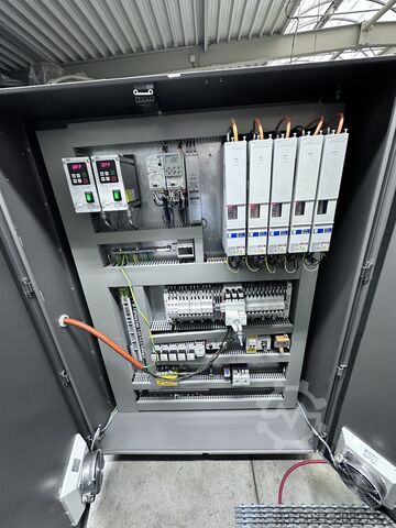 Kartónovací stroj, balicí stroj Mediseal Körber P-1500