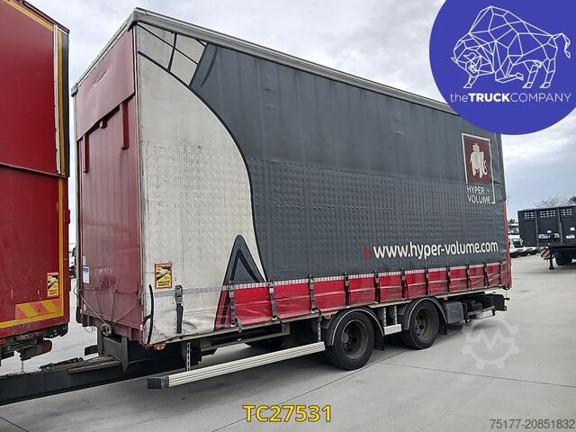 Schiebeplanen Fruehauf 