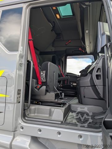 Tracteur routier standard MAN TGX 18.560 LL SA mit D30 Motor, Kipphydr, MIETE?