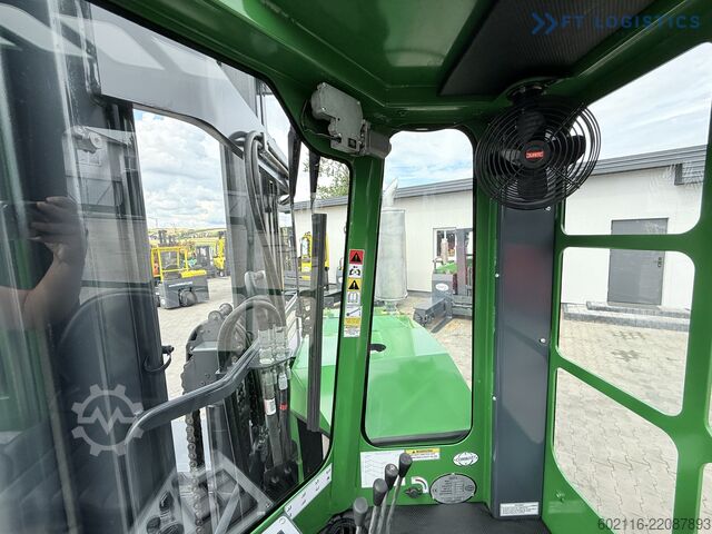 Carretilla retráctil de 4 vías Combilift C8000 / GAS / DUPLEXX 4700 / FREE LIFT