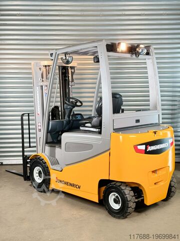 Електрически 4-колесни Jungheinrich EFG 430k - Service Neu + Garantie - Batterie 80%