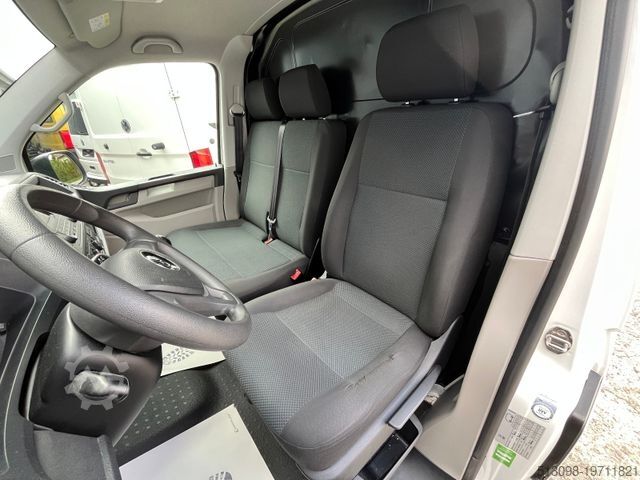 Furgoneta de caja alta VOLKSWAGEN T6 2,0 TSI EXTRA HOCHDACH LANG KLIMA 1.HAND