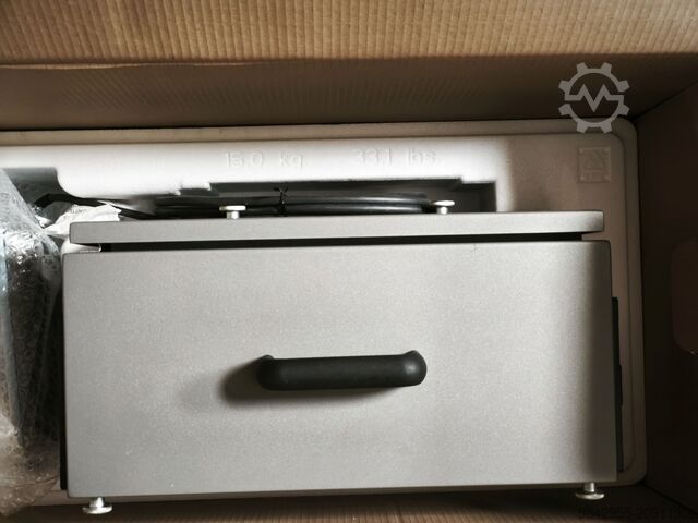 Industrijski robot Universal Robots Universal Robots UR5e with Teach Pendant