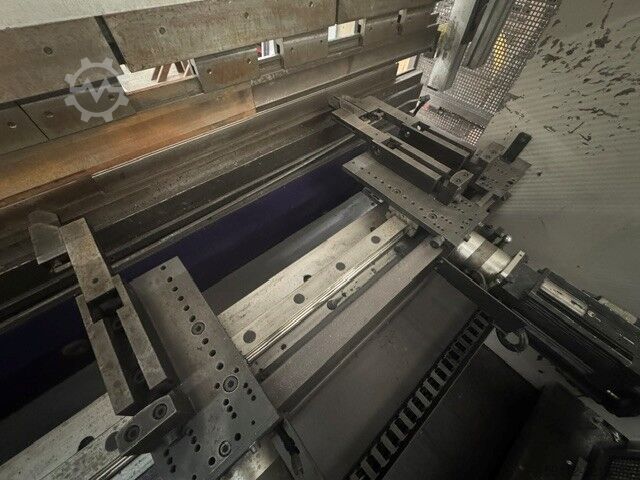 Prensa plegadora Bystronic PR 100x4100