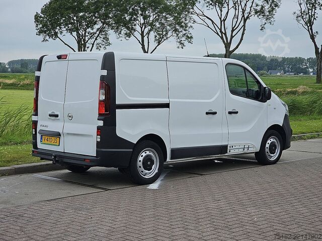Stationbíll með háu þaki OPEL VIVARO 1.6