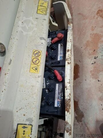 Ψαλίδι ανύψωσης JLG 2646ES