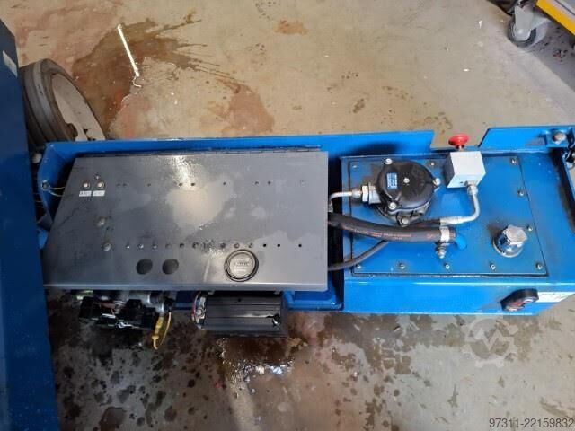 Ψαλίδι ανύψωσης SkyJack SJIII 4632