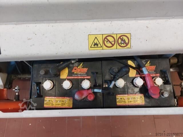 Ψαλίδι ανύψωσης JLG 3246ES
