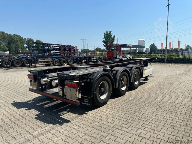 कंटेनर परिवहन LAG N/A 20FT/30FT ADR Chassis / BPW DRUM / ADR (EXI...
