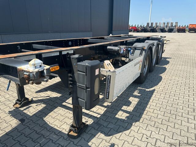 कंटेनर परिवहन LAG N/A 20FT/30FT ADR Chassis / BPW DRUM / ADR (EXI...