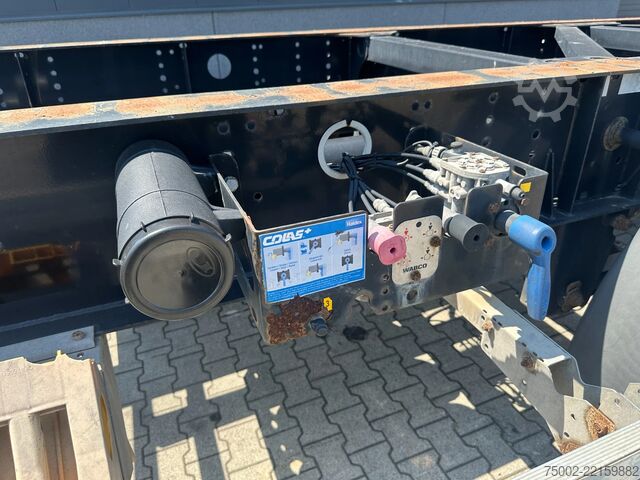 कंटेनर परिवहन LAG N/A 20FT/30FT ADR Chassis / BPW DRUM / ADR (EXI...