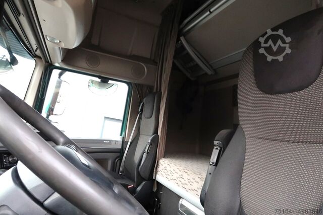 标准拖拉机单元 DAF XF 460 FT