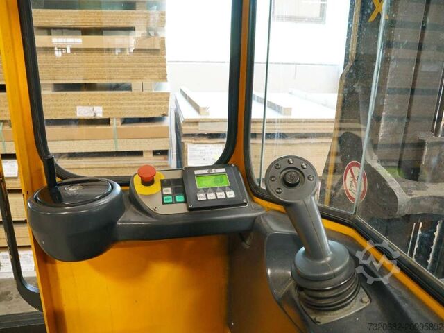 Bočni viljuškar Hubtex MQ 35 EL