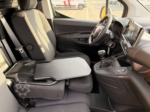 Κλειστό βαν Fiat Doblo