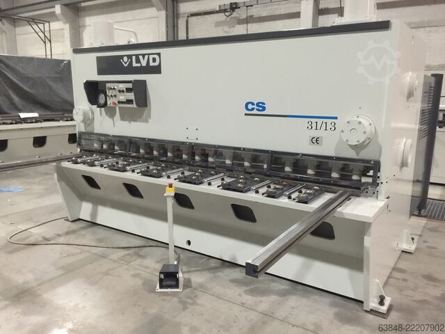 Hydraulic guillotine shear LVD CS 13/31