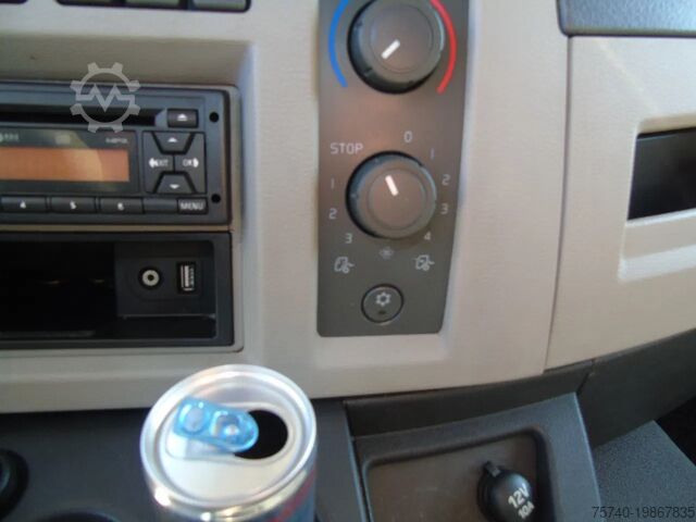 čemodāns Volvo FL 250 + euro 6 + lift + 12T