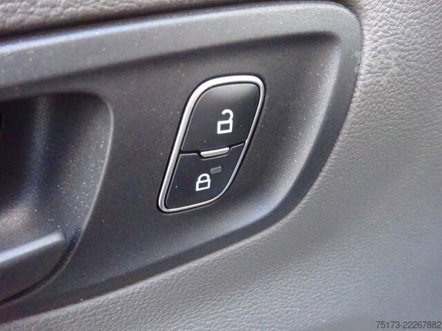 Smábíll FORD Transit Kombi 350 L3H2 Trend 2xKlima Rampe KMP