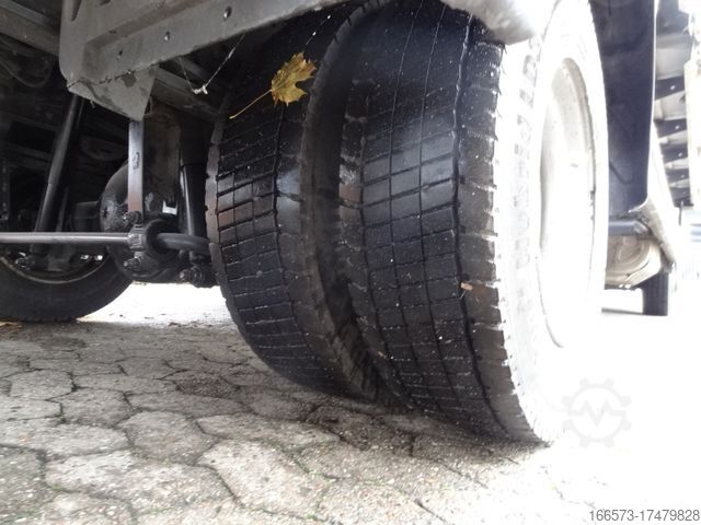 Pick-up furgon MERCEDES-BENZ Atego 818 AHK