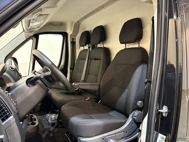 Ploščati dostavnik Peugeot Boxer 2.2 BlueHDi 140 PK L3H2 / Airco / Cruise ...