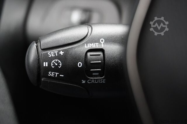  Peugeot Partner 1.2 PureTech 110Pk Benzine - Airco - Na...