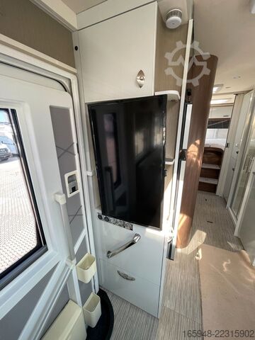Integrated camper BÜRSTNER Elegance I 910 G *Sie sparen: ca. 85.000¤*